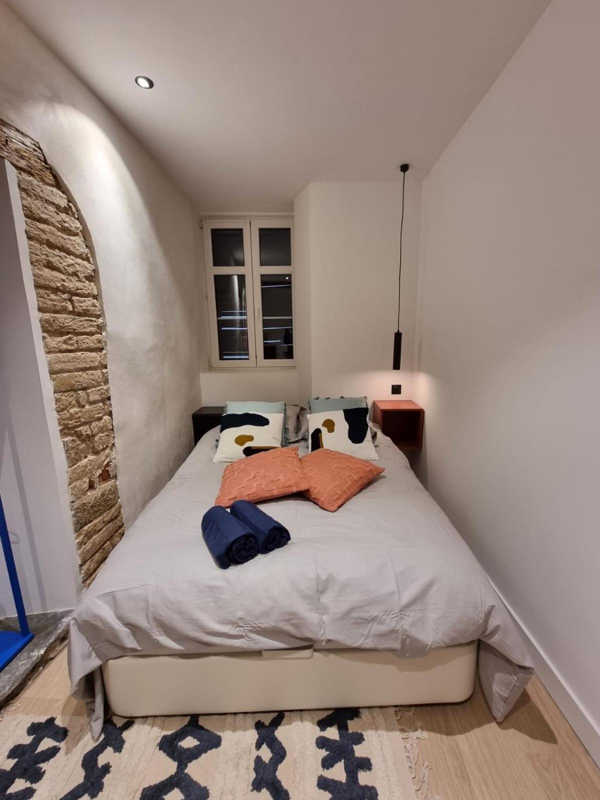 Hyper Centre Apartment *